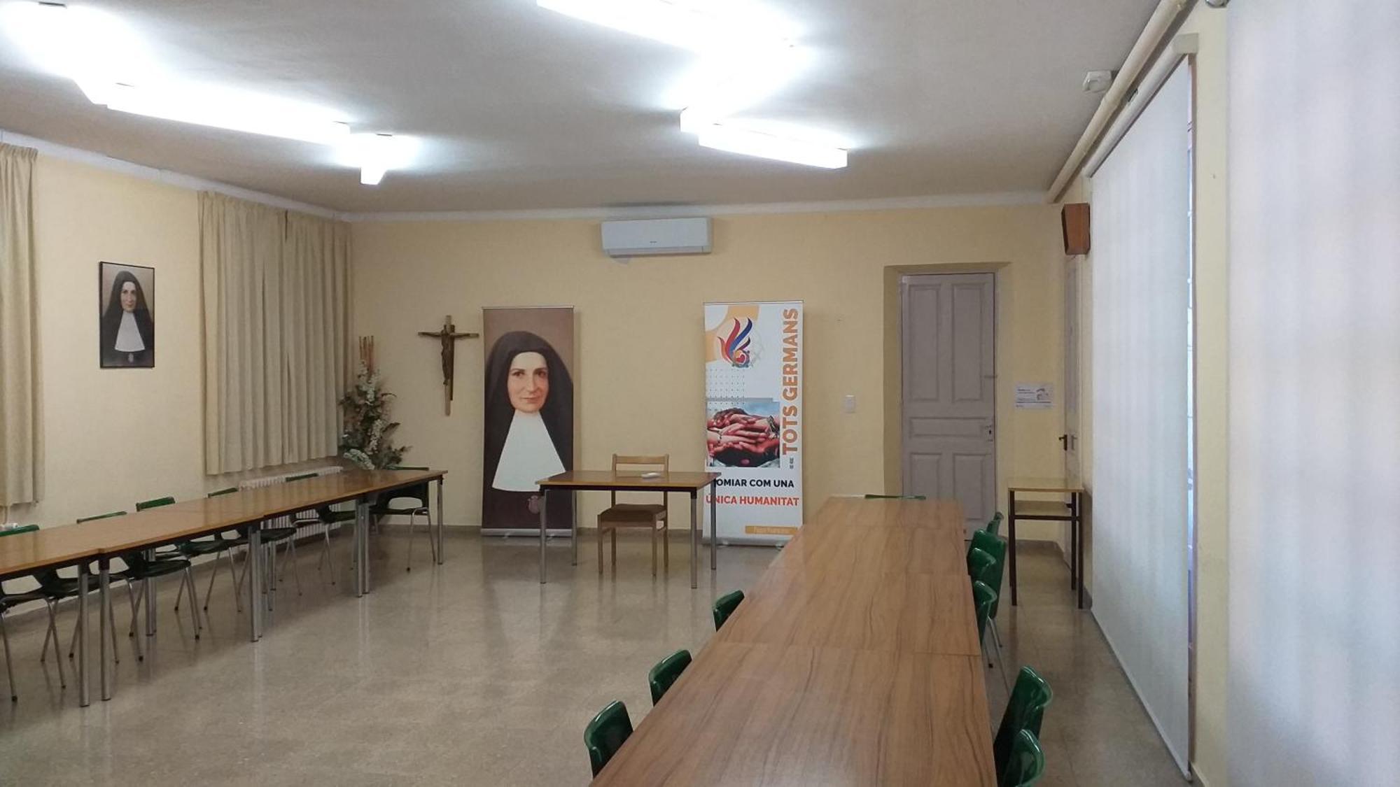 Hotel Residencia Sagrada Familia La Seu d'Urgell Zewnętrze zdjęcie